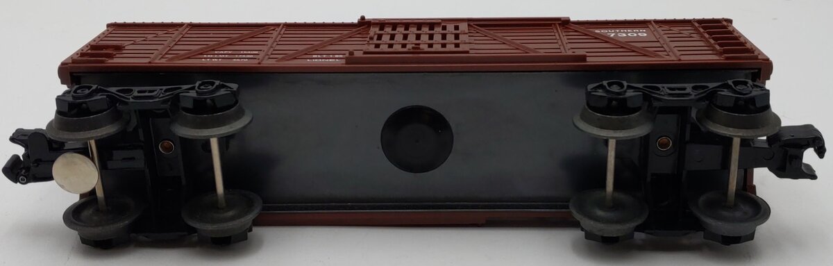 Lionel 6-7309 O Gauge Southern Short Stock Car LN/Box