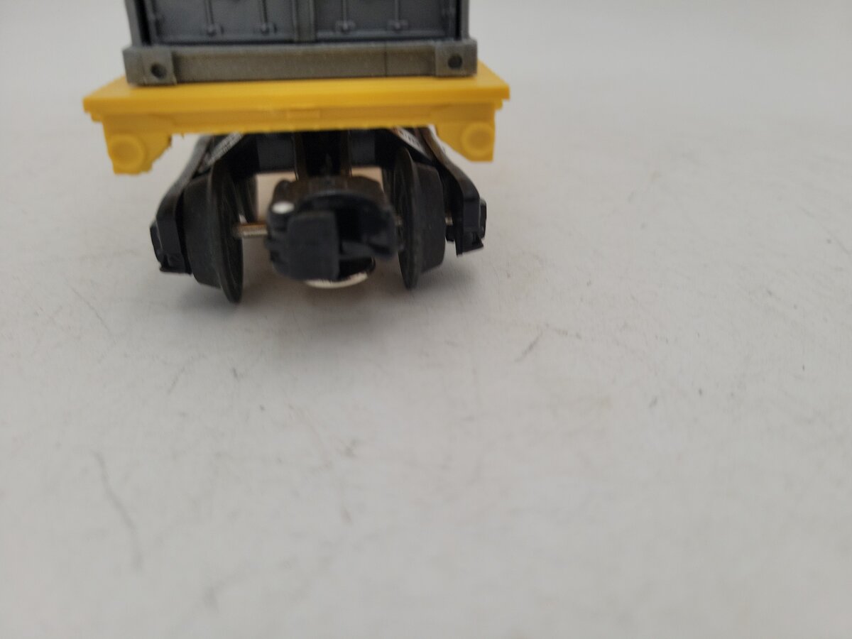 K-Line K6611 O Gauge Trailer Train Flatcar with K-Line Container VG/Box