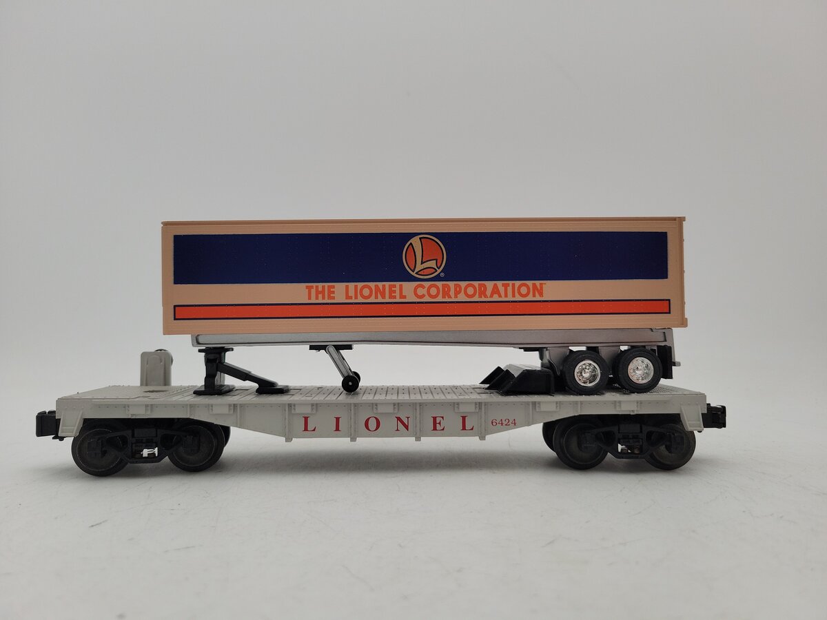 Lionel 6-16924 O Gauge Lionel Flatcar #6424 with Lionel Corporation Trailer VG/Box