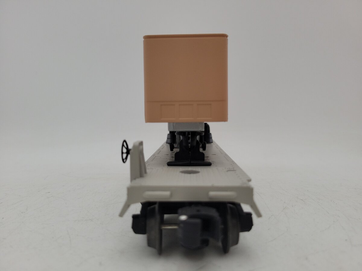 Lionel 6-16924 O Gauge Lionel Flatcar #6424 with Lionel Corporation Trailer VG/Box