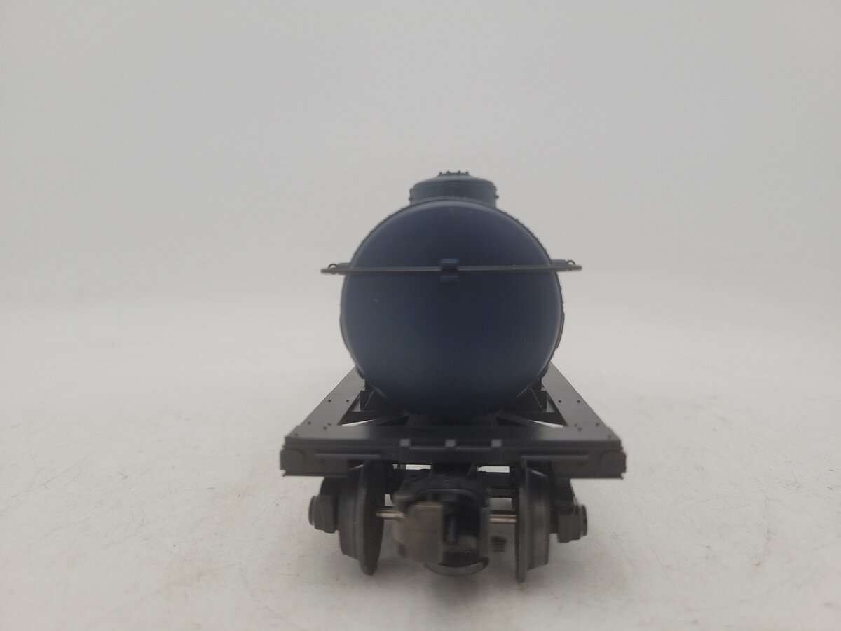 MTH 30-7314 O Gauge ESSO Single Dome Tank Car #91863 EX