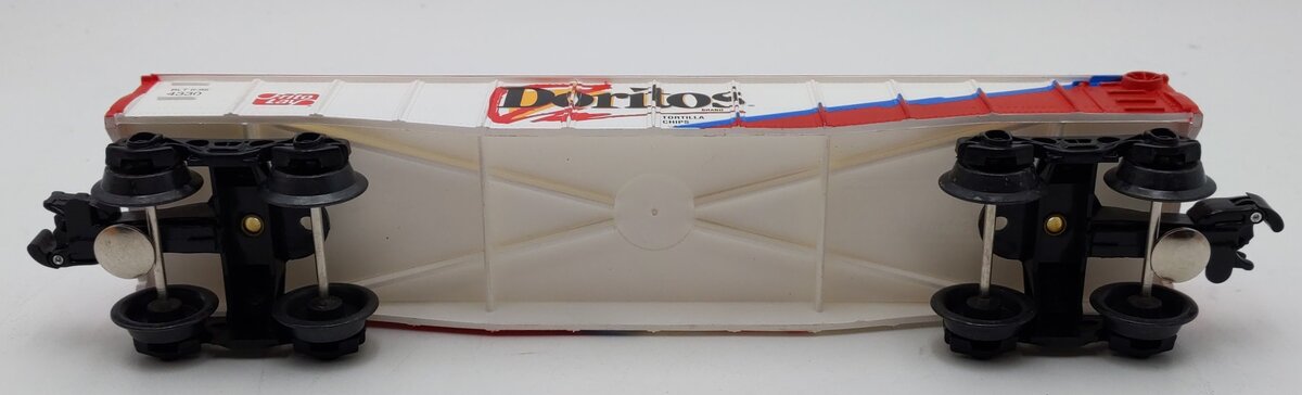 Train Express TE4330 O Gauge Doritos Tortilla Chips Gondola Car LN/Box