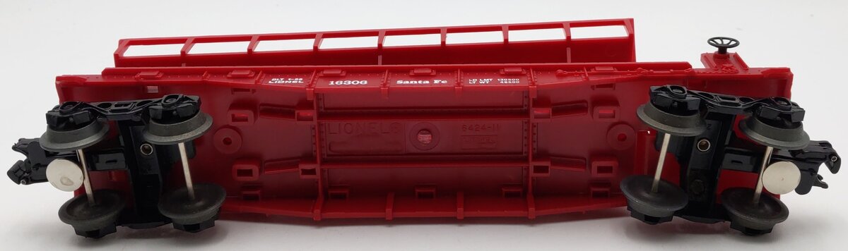 Lionel 6-16306 O Gauge Santa Fe Barrel Ramp Car LN/Box