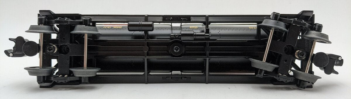 Lionel 6-82677 O Gauge Strasburg 3-Dome Tank Car LN/Box