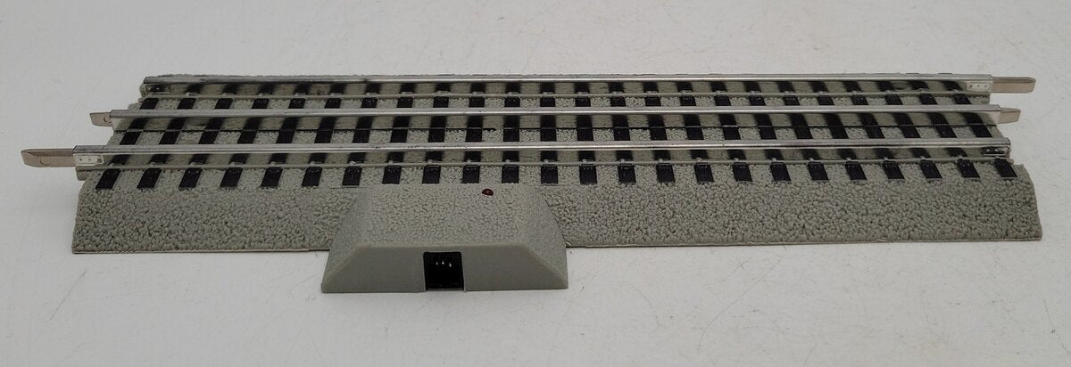 Lionel 6-81313 O FasTrack Accessory Power Lock-on Track EX