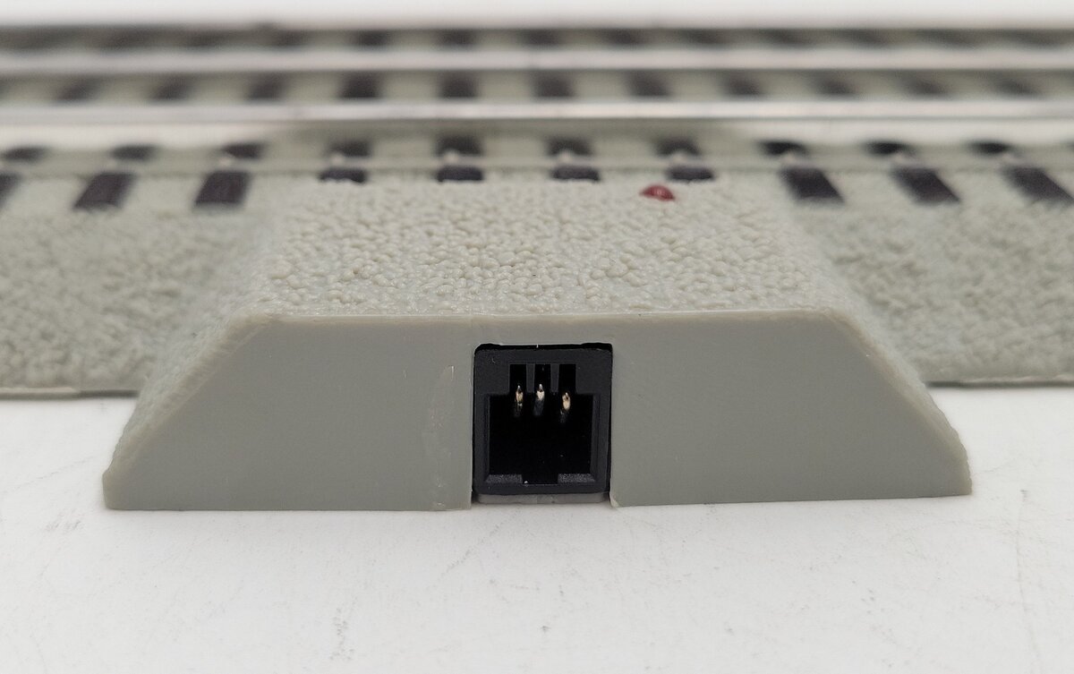 Lionel 6-81313 O FasTrack Accessory Power Lock-on Track EX