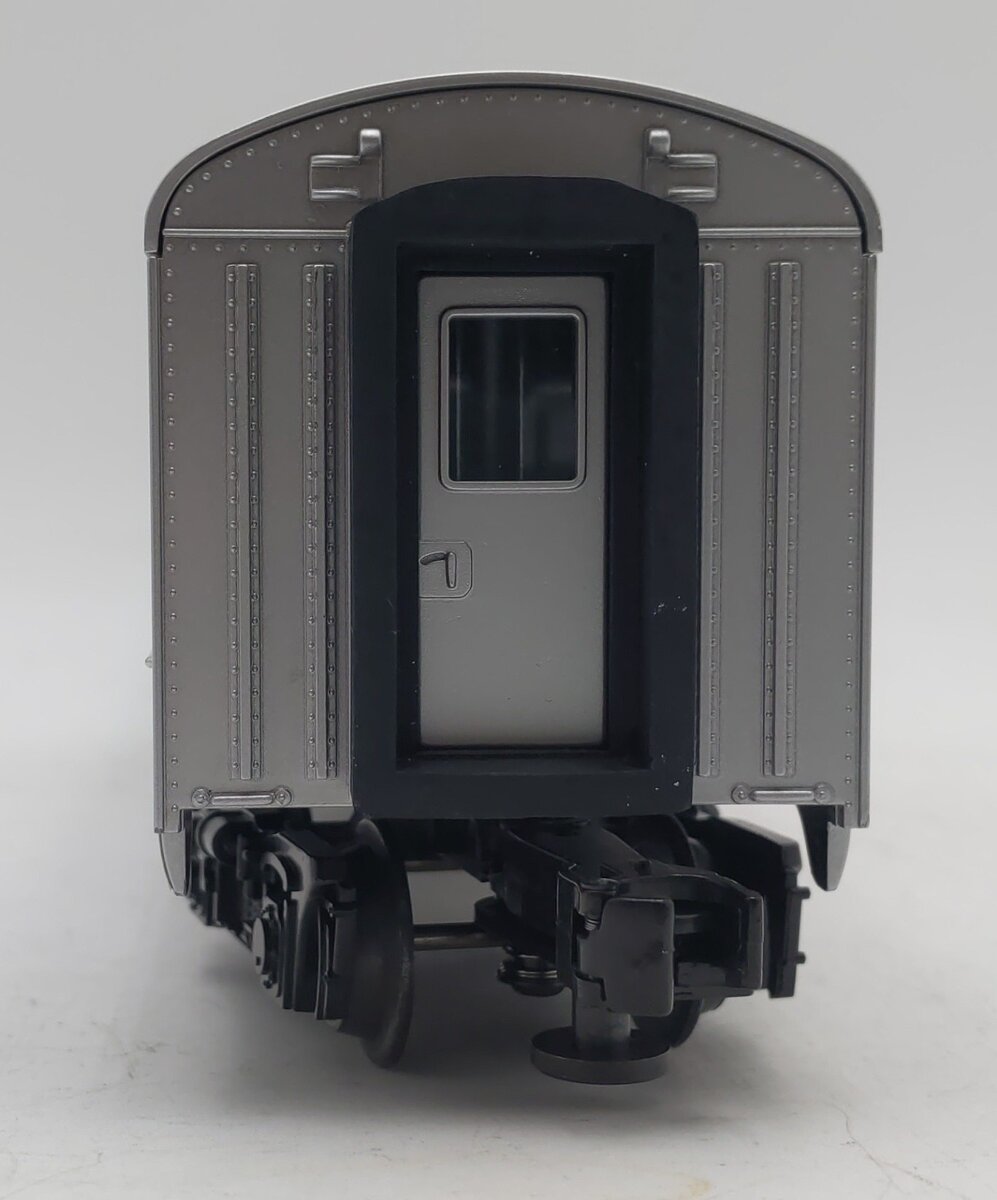 MTH 30-6000 O Gauge Amtrak "New York" Streamlined Baggage Car EX/Box