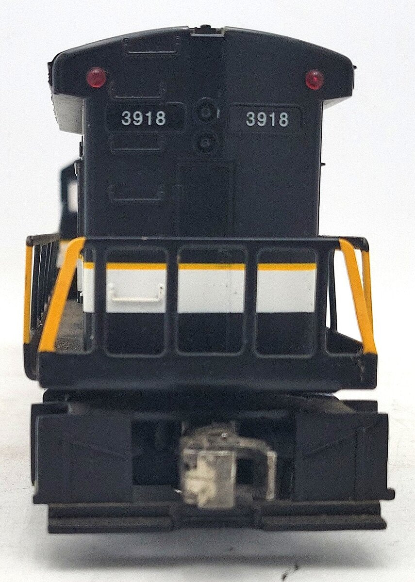Williams U1017 Southern U33C Powered Diesel Locomotive #3918 EX/Box