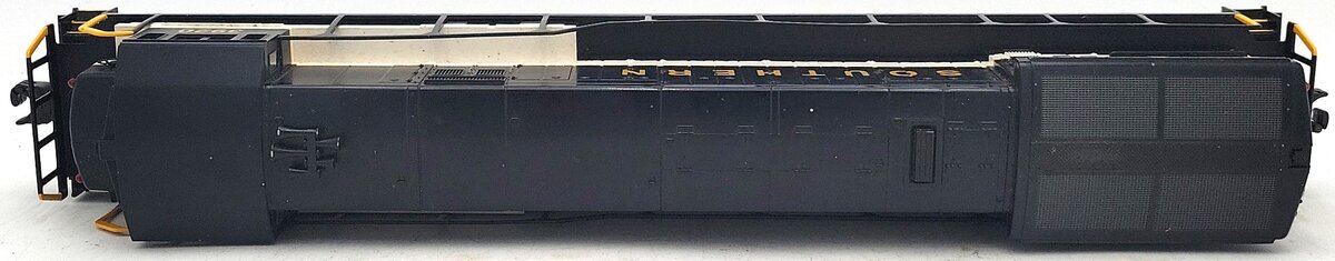 Williams U33-26 Southern U33C Powered Diesel Loco. EX/Box