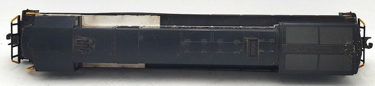 Williams U2017 O Gauge Southern U33C Non-Powered Diesel Locomotive #3918 VG/Box