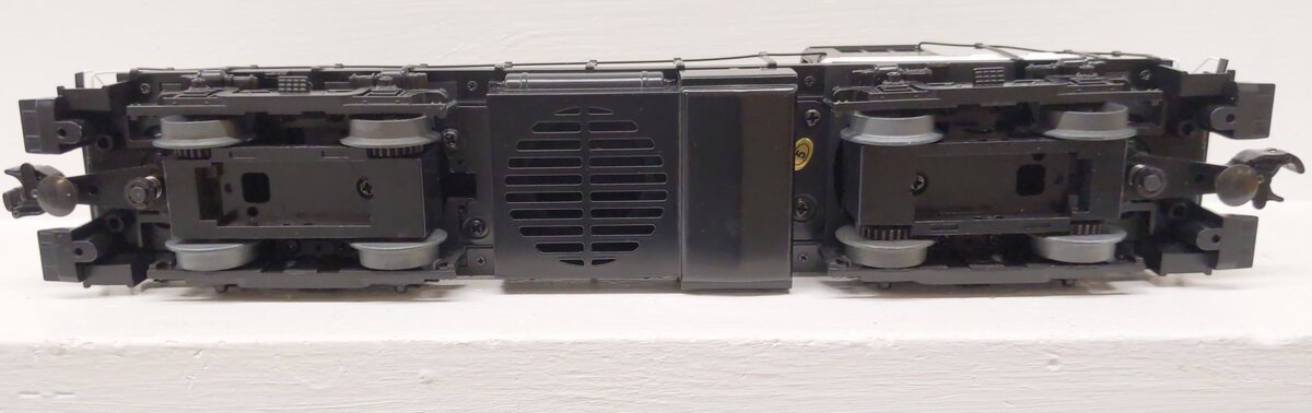 MTH 30-2412-3 O Gauge Southern RS-3 Non-Powered Diesel Engine #2026 EX/Box