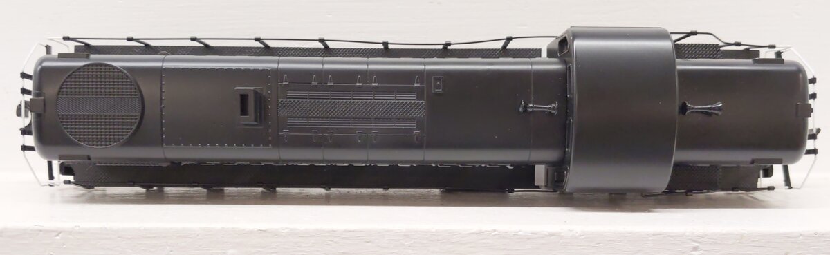 MTH 30-2412-3 O Gauge Southern RS-3 Non-Powered Diesel Engine #2026 EX/Box