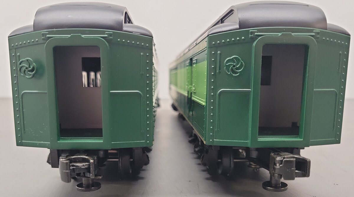 MTH 20-4108 O Gauge Southern Crescent Madison Combine/Diner 2-Car Set/Box