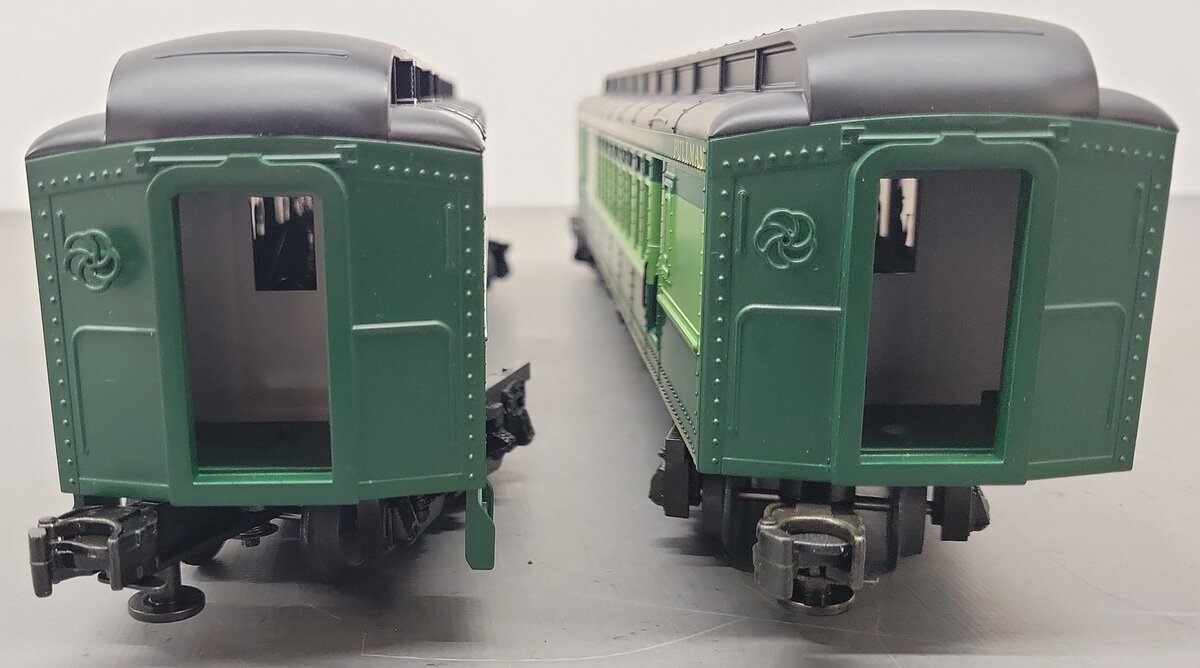 MTH 20-4108 O Gauge Southern Crescent Madison Combine/Diner 2-Car Set/Box