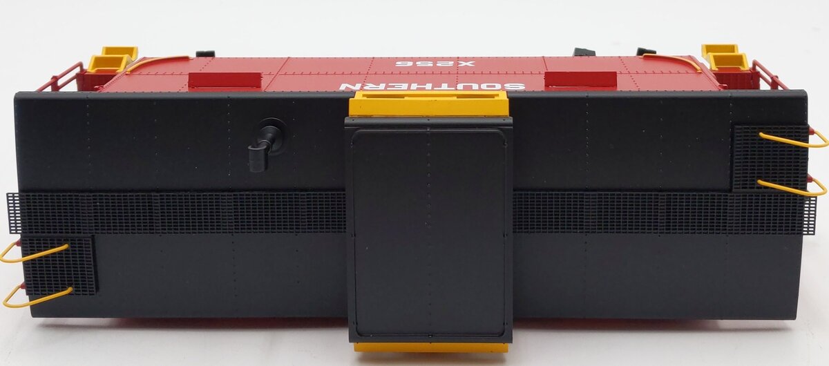 Atlas 2003020 O Southern 3-Rail Trainman C&O Cupola Caboose LN/Box