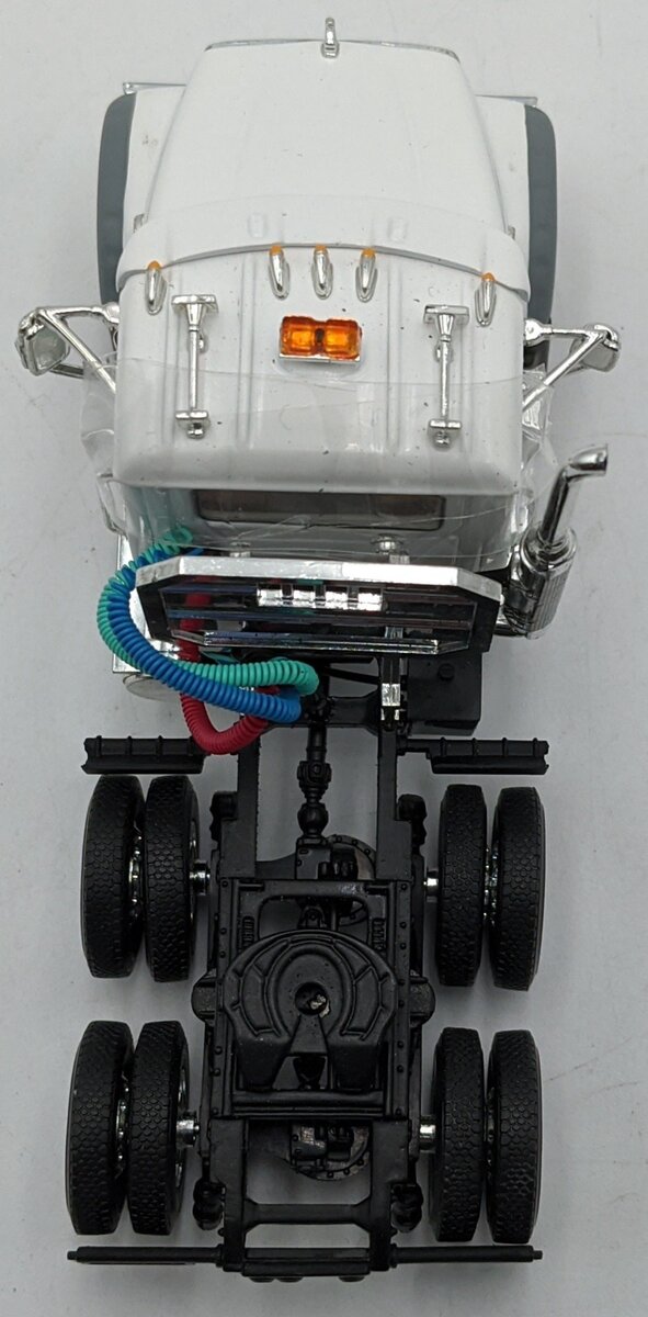 First Gear 50-3115C 1:50 Diecast 6x4 Cab Only White Mack Granite MP VG/Box