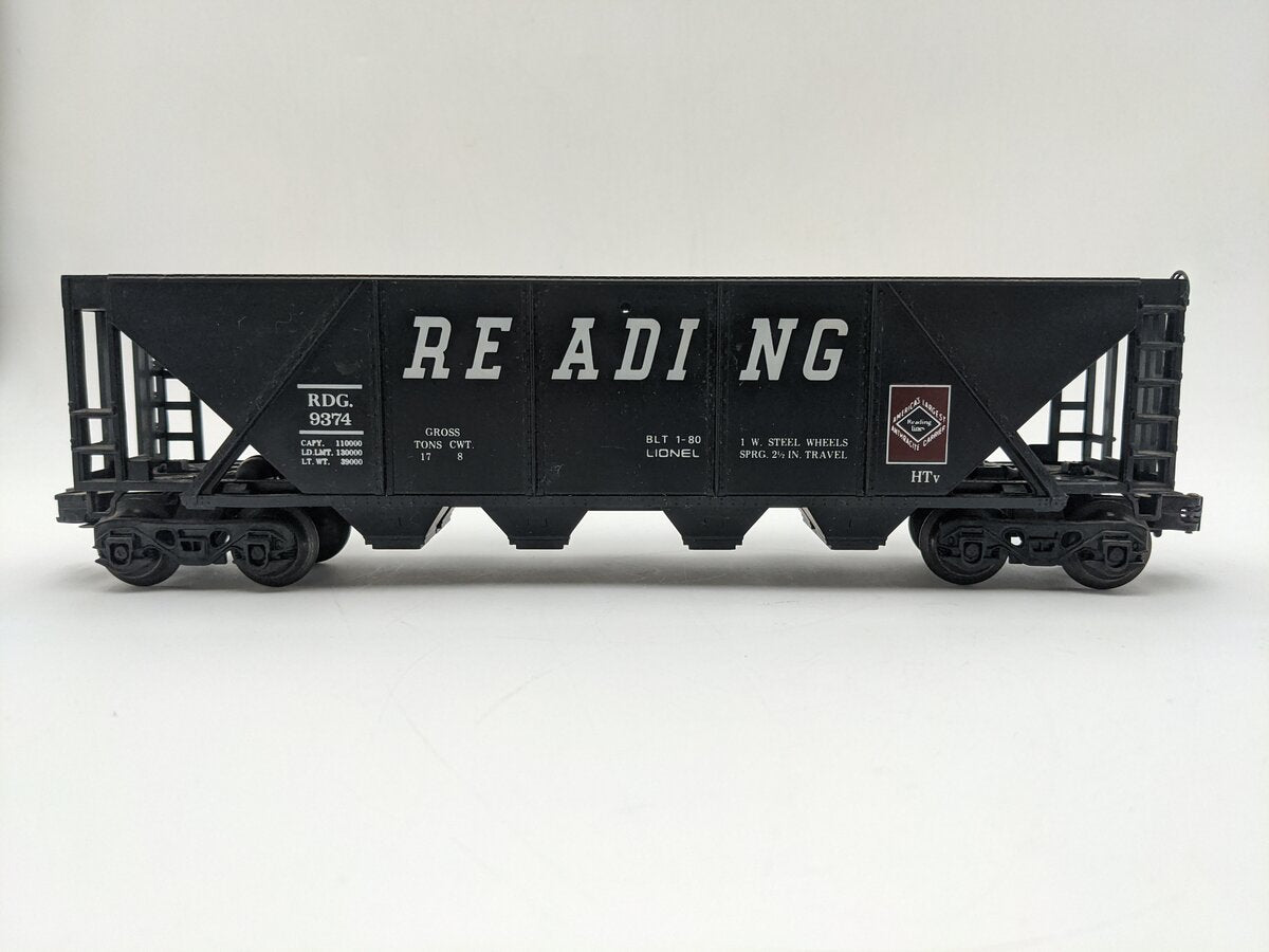 Lionel 6-9374 O Gauge Reading 4-Bay Covered Hopper VG