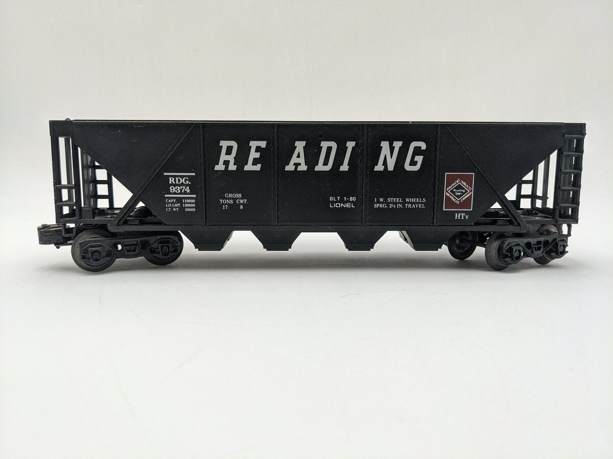 Lionel 6-9374 O Gauge Reading 4-Bay Covered Hopper VG