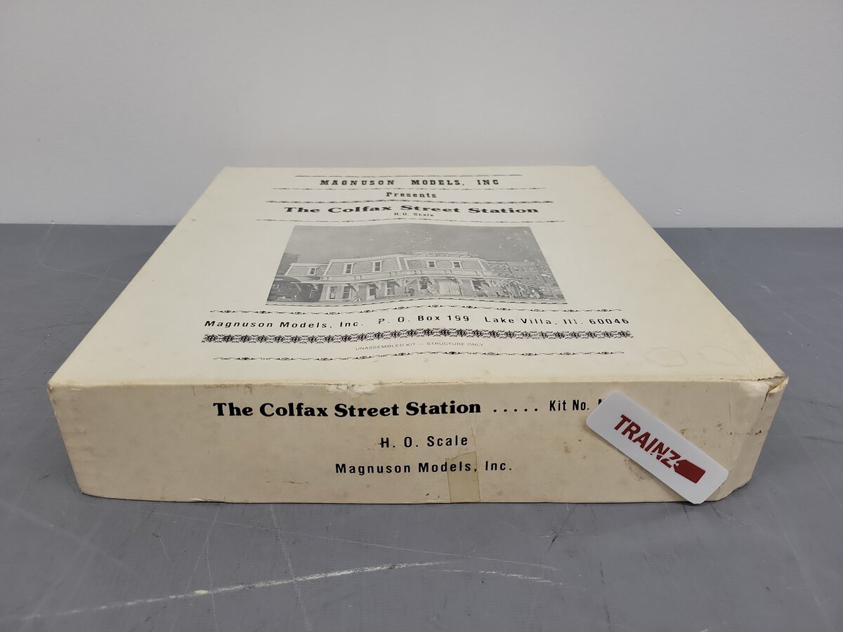 Magnuson Models M513 HO Scale The Colfax Street Station Building Kit EX/Box