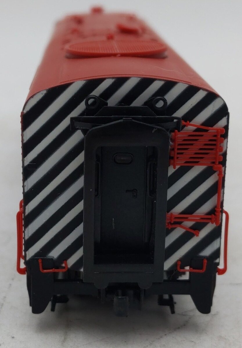 Proto 2000 4042 HO Canadian Pacific Rail FA2 Non-Powered Diesel Locomotive EX