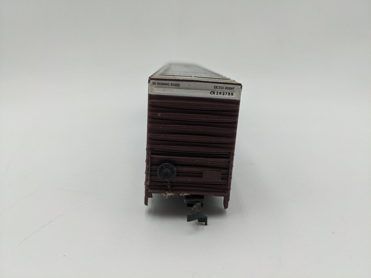 Walthers 293755 HO Scale Conrail Refrigerator Car #293755 VG