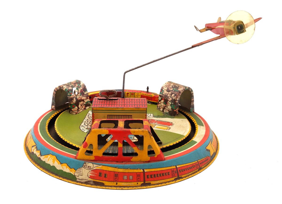 Marx Vintage Tin Litho "Honeymoon Express" Wind-up Toy
