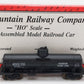 InterMountain 46306-08 HO Scale Harbor Tank Line Type 27 Riveted Tank Car #1741 EX/Box