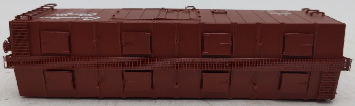 True Line Trains 283435 CPR 8 Hatch Reefer Car EX
