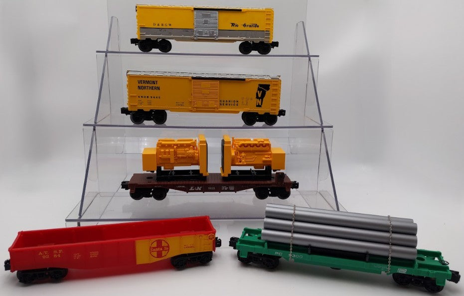 Assorted Lionel O Gauge MPC Freight Cars [5] VG