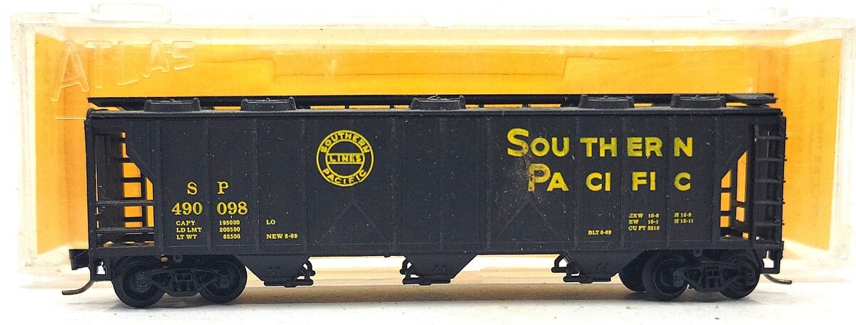 Atlas 3721 N Scale Southern Pacific 3-Bay Covered Hopper #490098 EX/Box