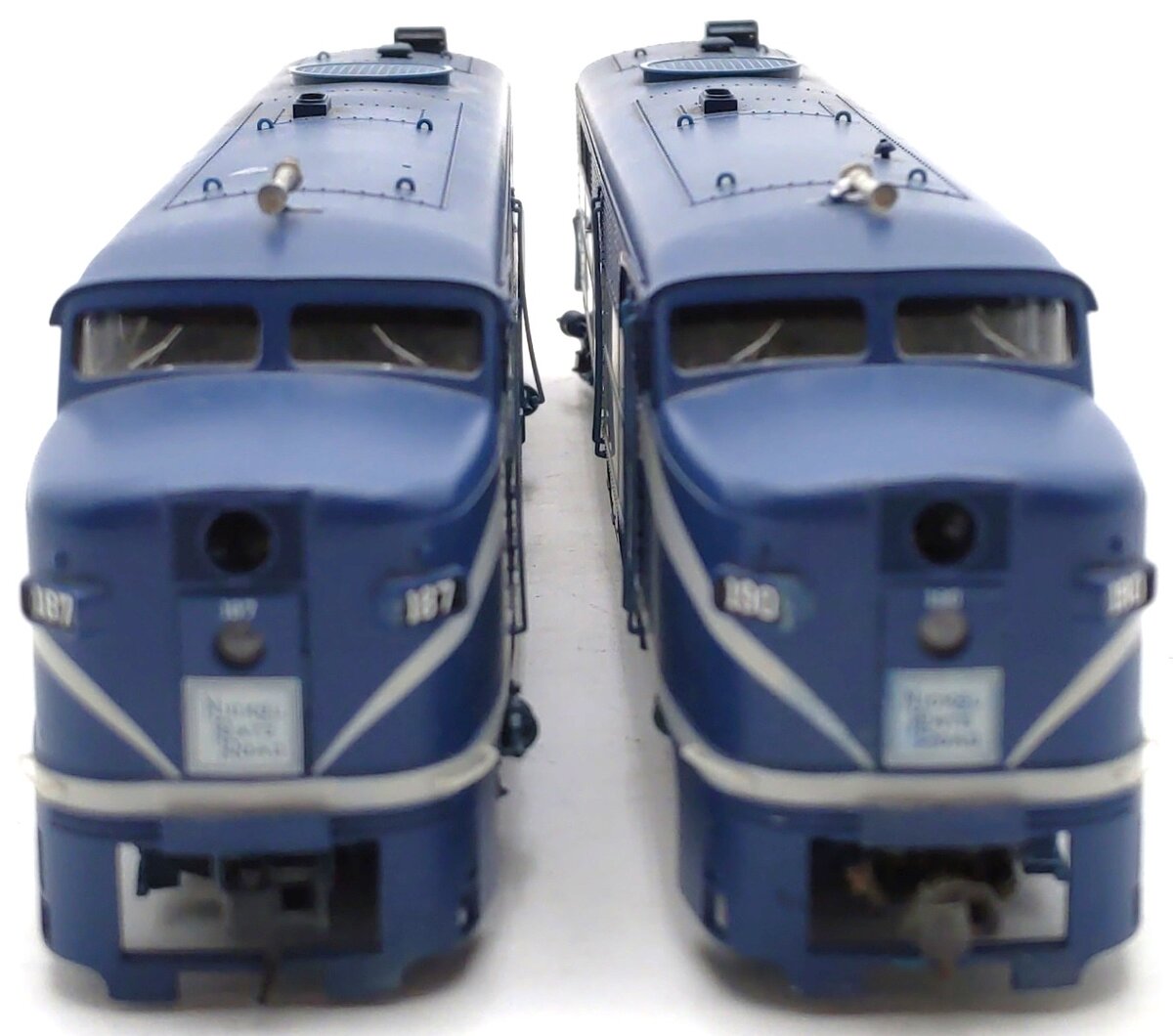 Proto 2000 HO Scale Nickel Plate Road PA Diesel Locomotives: 187, 190 [2] VG