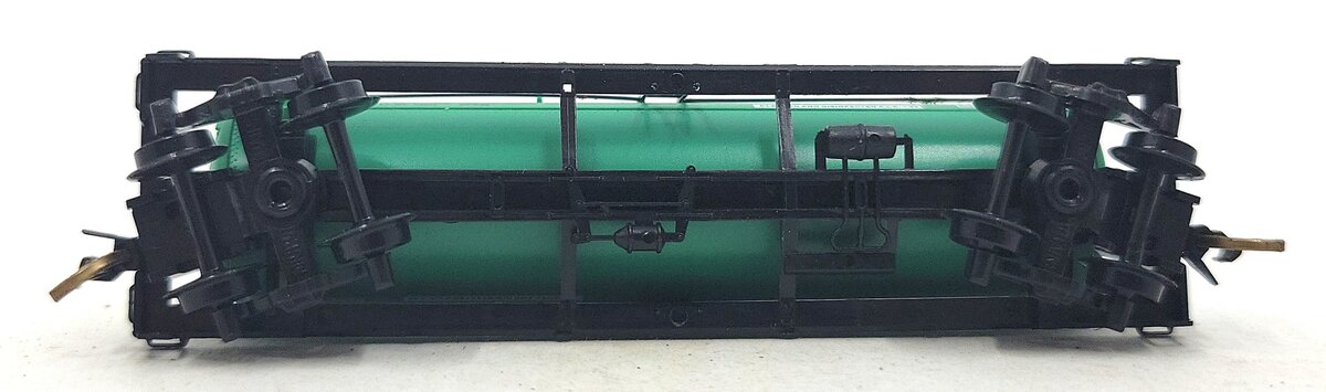 Micro-Trains 06500340 N Union Pacific 39' Single Dome Tank Car #908833 LN/Box