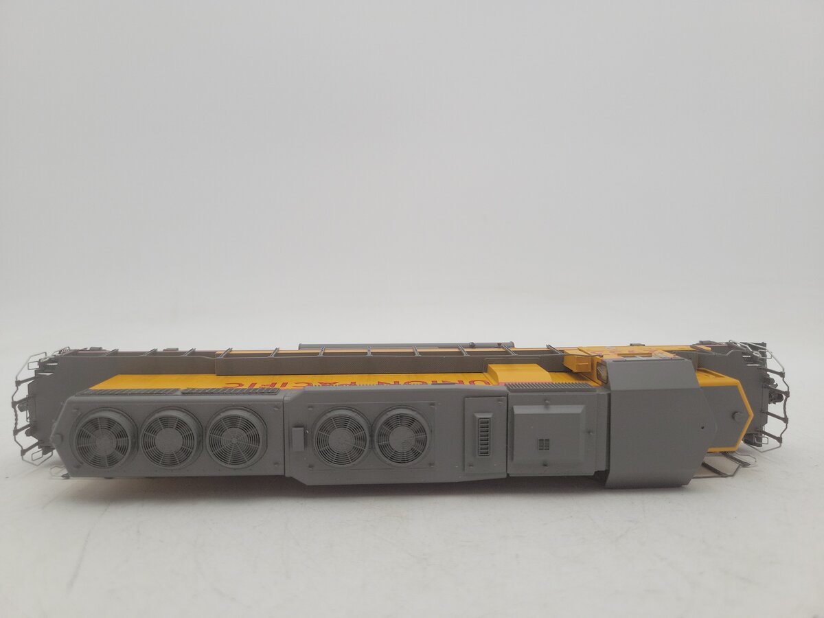 InterMountain 49327S-01 HO Union Pacific SD40-2 Diesel Locomotive #2953 w/Sound EX/Box
