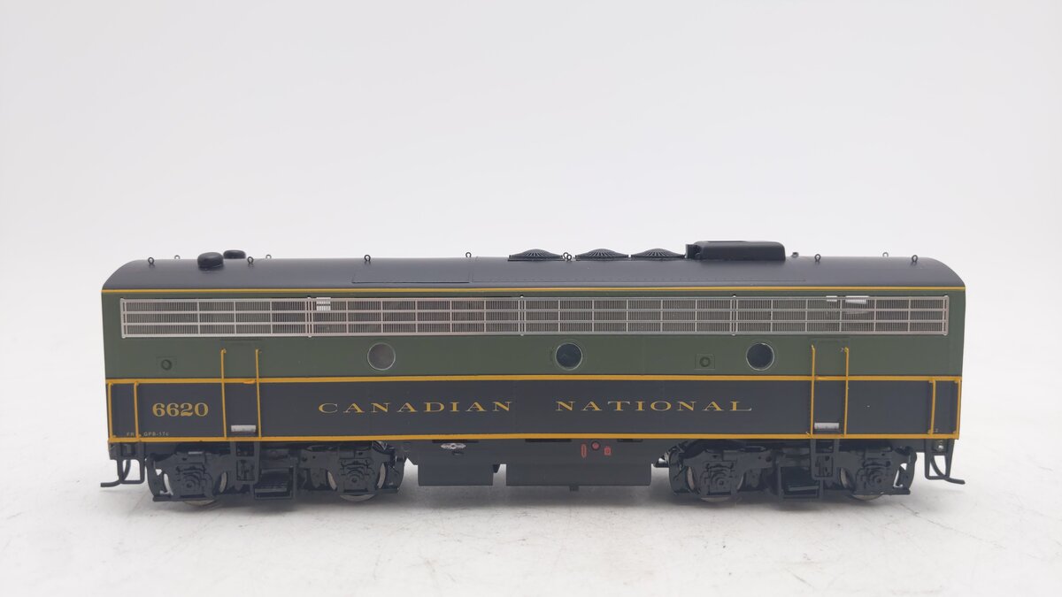 InterMountain 49587S-04 HO Scale Canadian National Powered B Unit #6620 w/DCC EX/Box