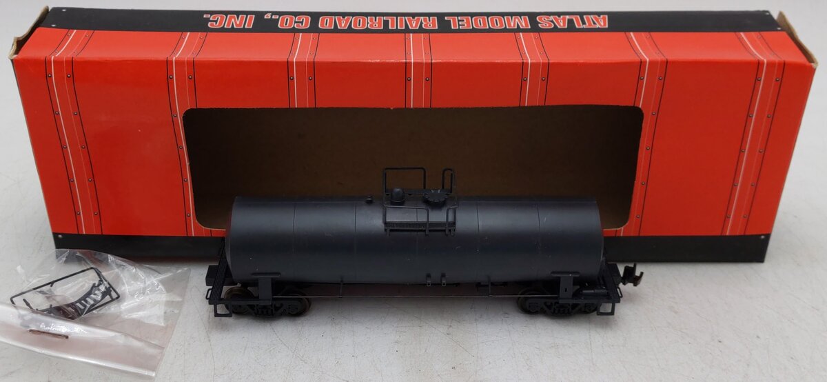 Atlas 1700 HO Scale Undecorated Tank Car/Box