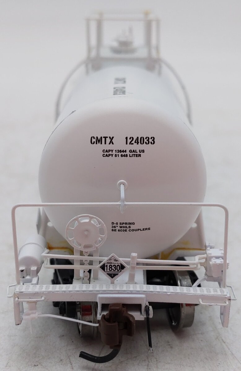 Athearn G68408 HO Scale Compass Capital UTC 13K Acid Tank Car #124033 EX/Box