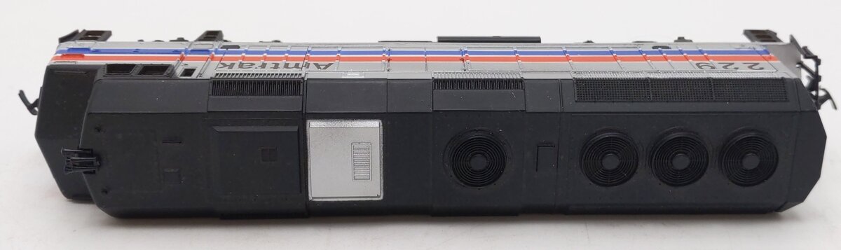 Life Like 8241 HO Amtrak EMD F40PH Powered Diesel Locomotive #229 VG/Box