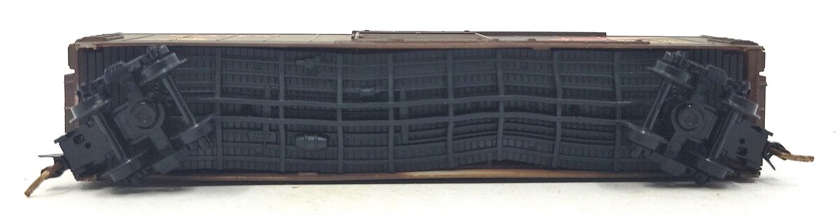 Life Like 4487 N Scale Western Pacific "Feather" 50' S/D Box Car #19544 EX/Box