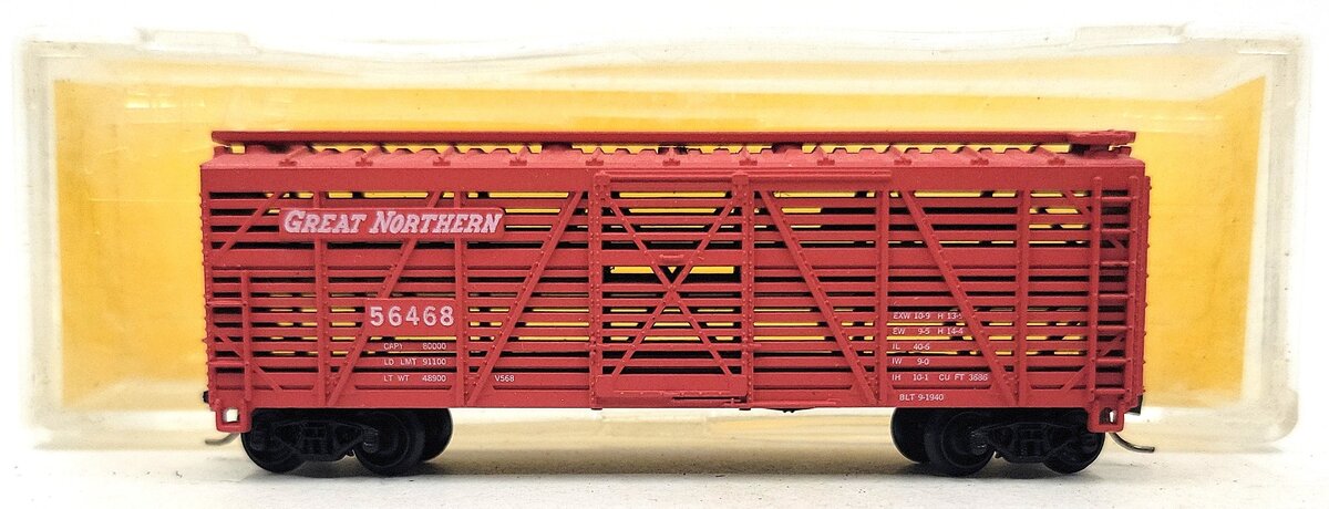 Atlas 3523 N Scale Great Northern 40' Stock Car LN/Box