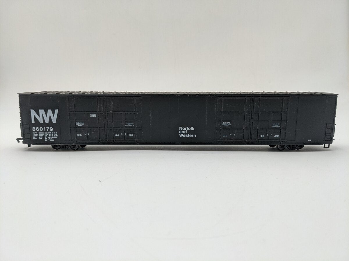 Athearn 1994 HO Norfolk & Western Hi-Cube Box Car Kit EX