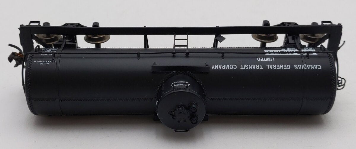 InterMountain 46211-18 HO CGTX Type 27 Riveted 10,000 Gallon Tank Car #1099 VG/Box