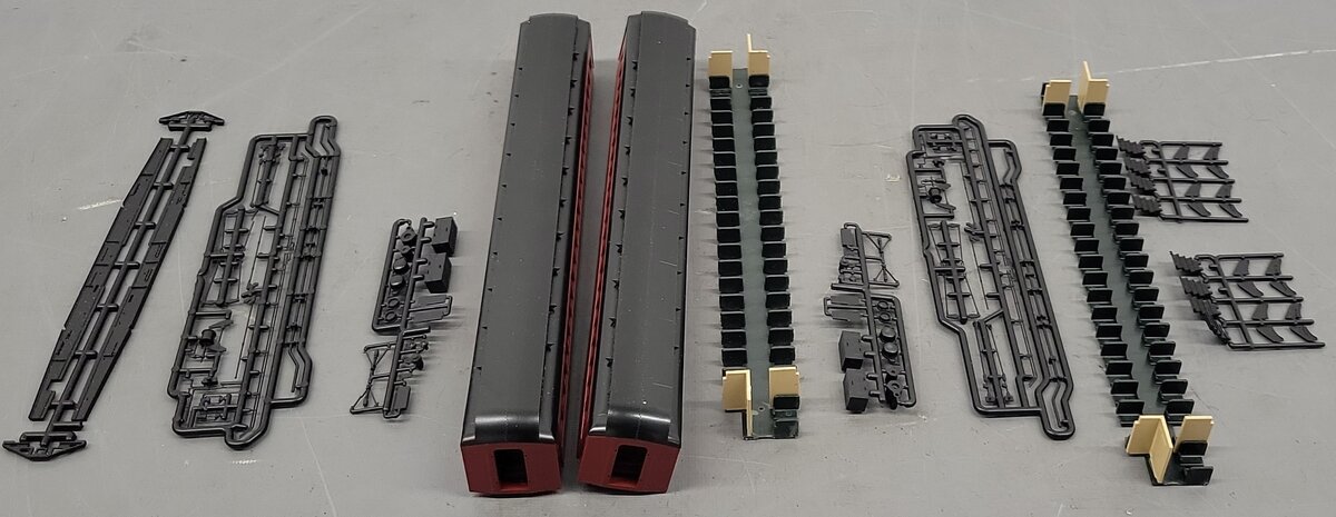 Branchline Trains 5107 HO Scale B&M Passenger Car #4620, 4623 Kit [2] EX/Box