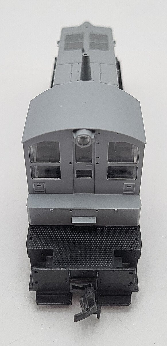 Walthers 932-1350 HO Scale Undecorated EMD SW-1 Diesel Locomotive EX/Box