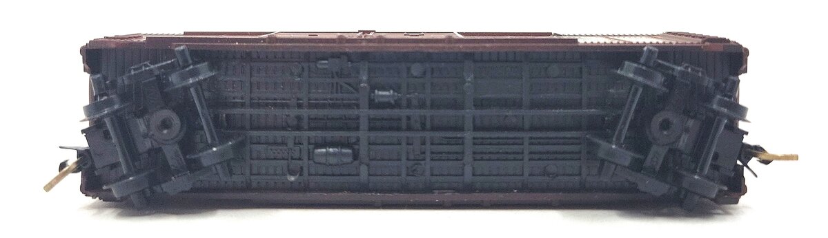 Roco 28705 N Great Northern Box Car #38425 EX