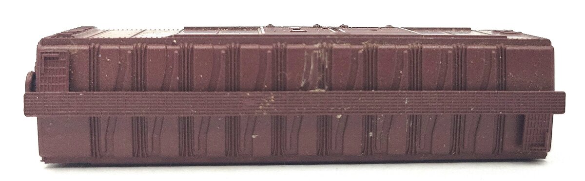 Roco 28705 N Great Northern Box Car #38425 EX