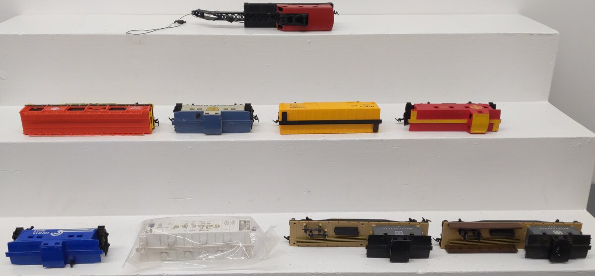 HO Scale Assorted Freight Cars #18629 #47580 #44834 #9704 #90186 #932 #3851 [9] VG