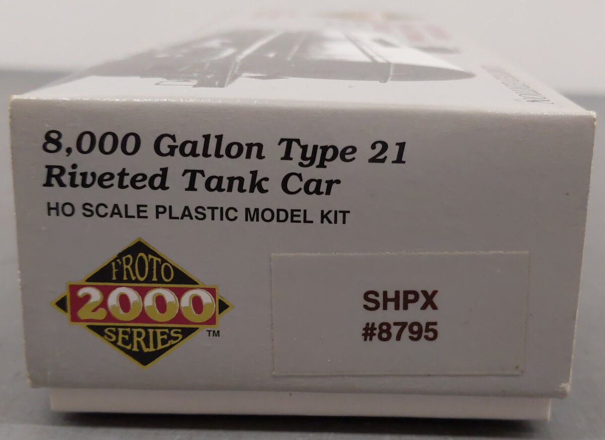 Proto 2000 8795 HO Scale SHPX 8000 Gal Type 21 Riveted Tank Car Kit EX/Box