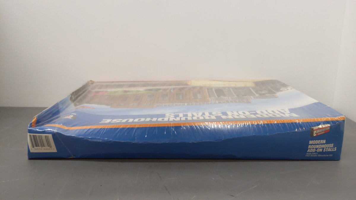 Walthers 933-2901 HO Scale Modern 3-Stalls Roundhouse Addition Structure Kit EX/Box