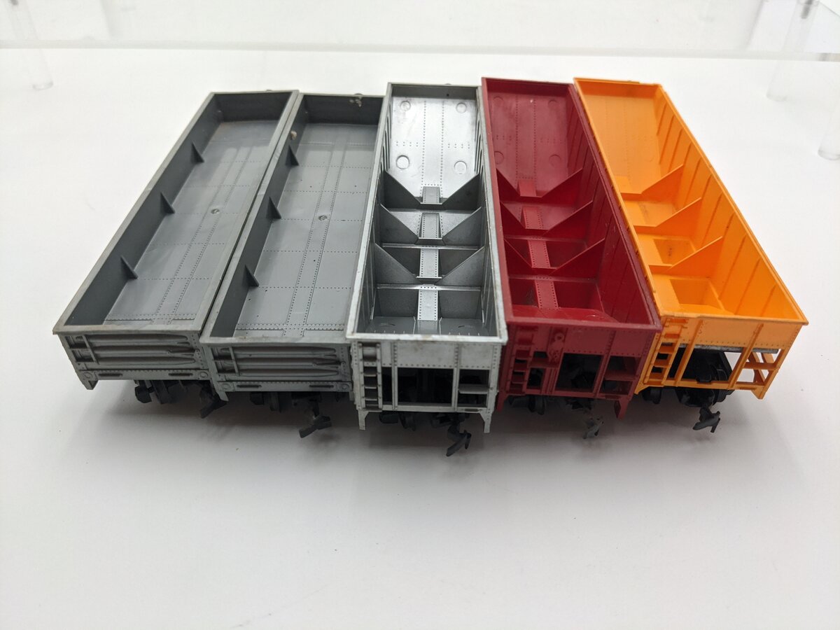 Bachmann & Others HO Scale Freight Cars [5] VG