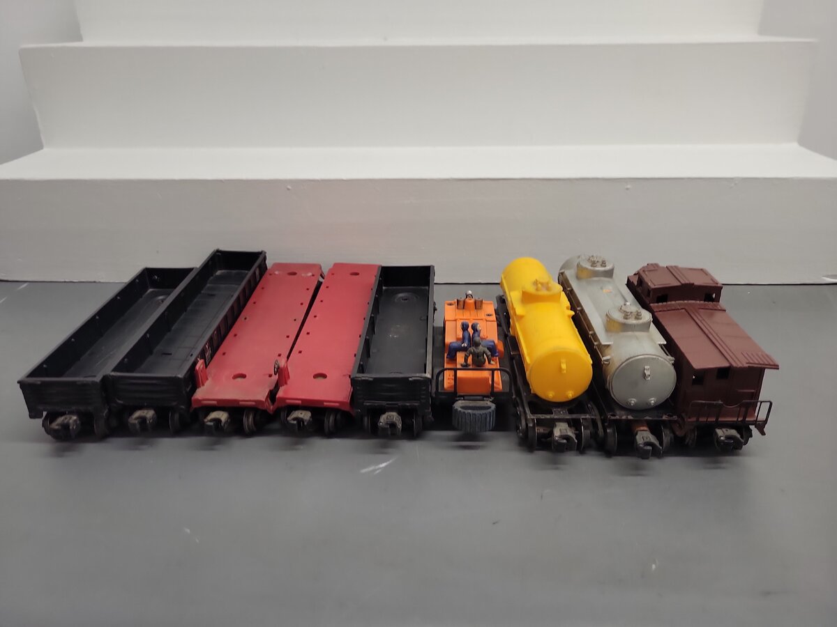 Lionel Vintage O Train Cars 50, 6015, 2465, 6017, 6032, 6012, 6462, 6818, 6800 VG